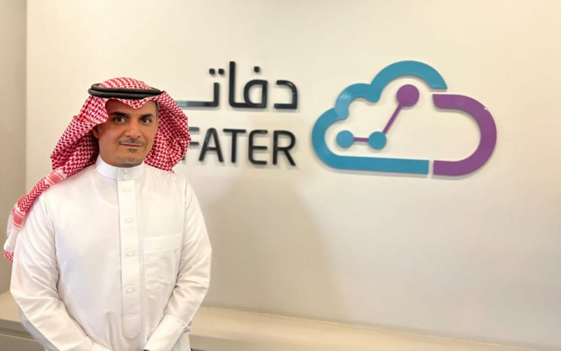 المدير التنفيذي لـ دفاتر