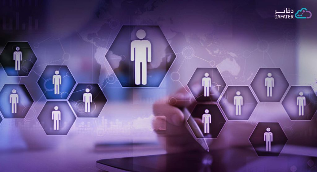 ايقونات اشخاص تعبر عن إدارة الموارد البشرية